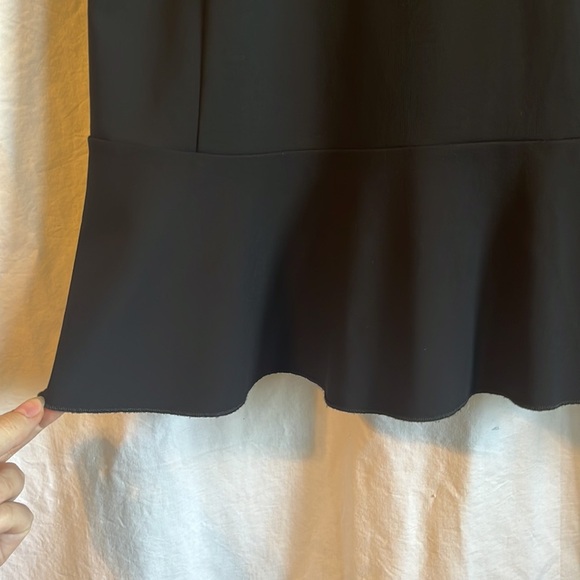 Emilio Pucci Short sleeve Ruffle hem Zip Back Shift Dress Made in Italy - Picture 8 of 9